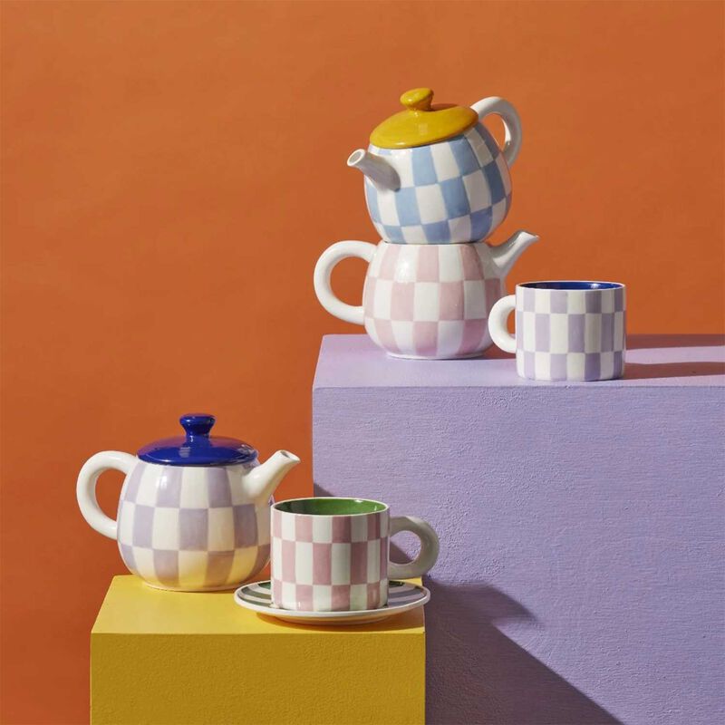 Emporium Check Teapot image number 1